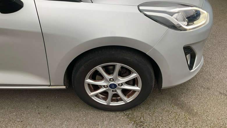 Ford Fiesta 1.1 Zetec 5dr Petrol Hatchback